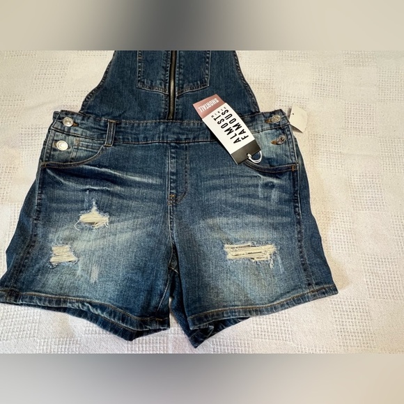 Almost famous shorts overall - Picture 5 of 7